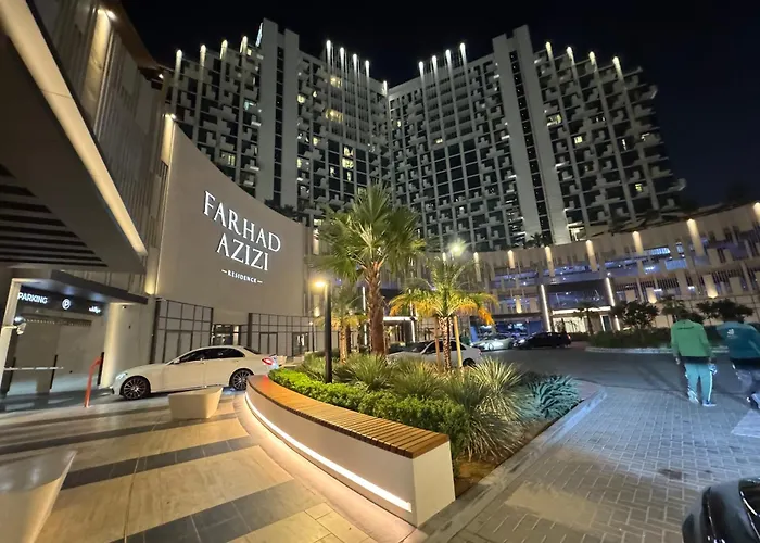 Ashri Luxurious Apartment With Breathtaking Views In Azizi Creek Views, Fawad