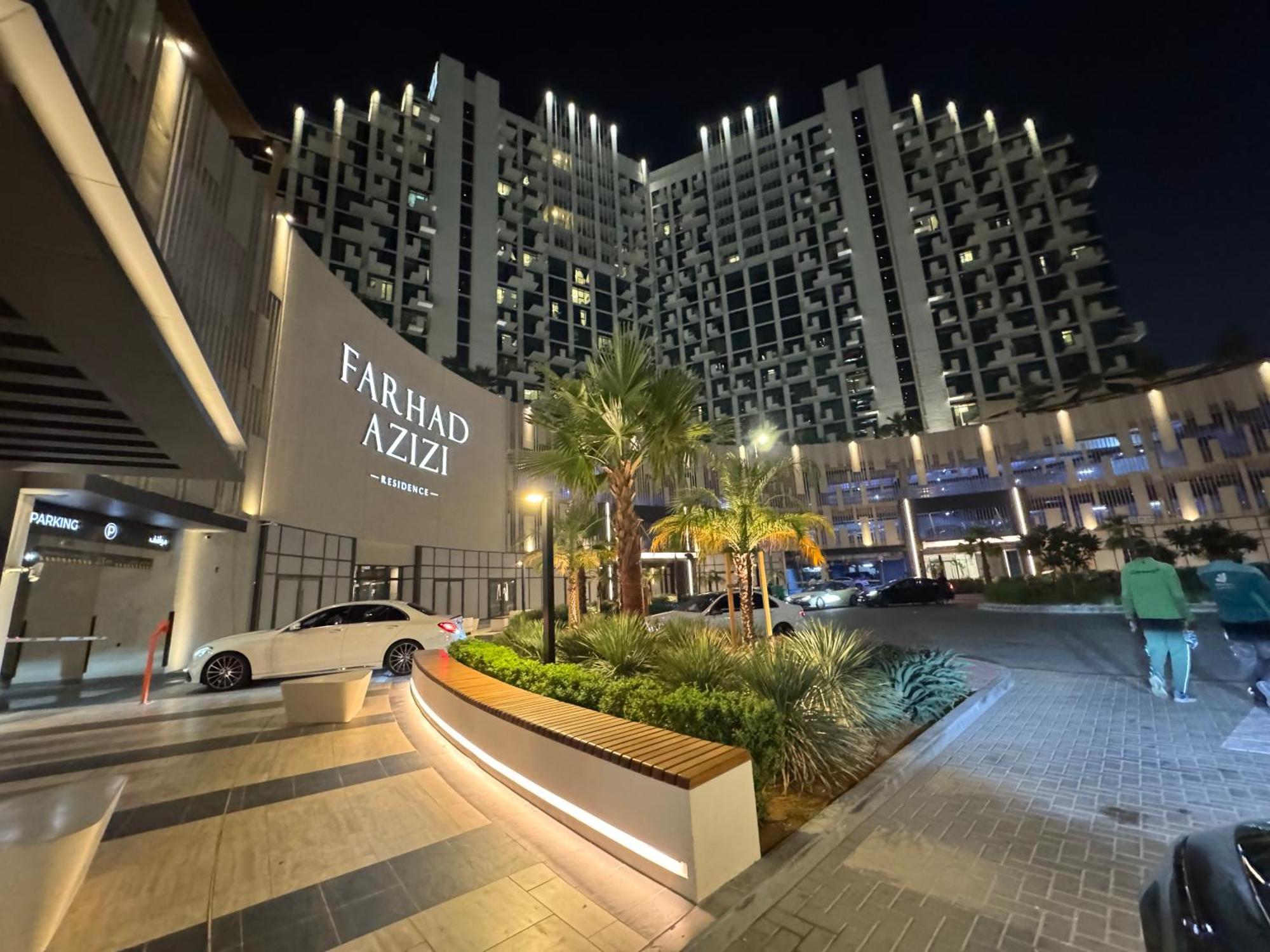 Ashri Luxurious With Breathtaking Views In Azizi Creek Views, Fawad Apartment *