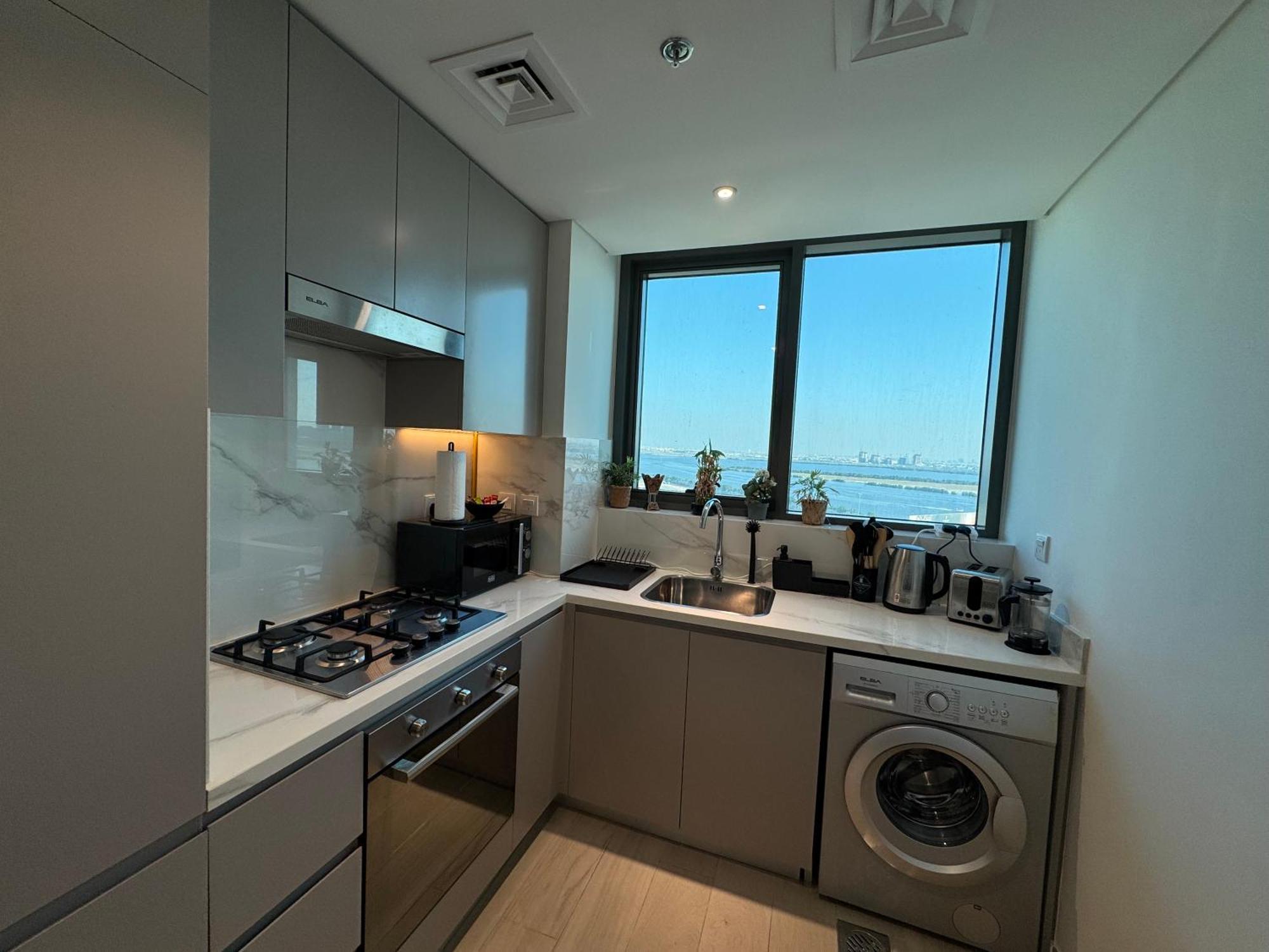 Ashri Luxurious With Breathtaking Views In Azizi Creek Views, Fawad Dubai