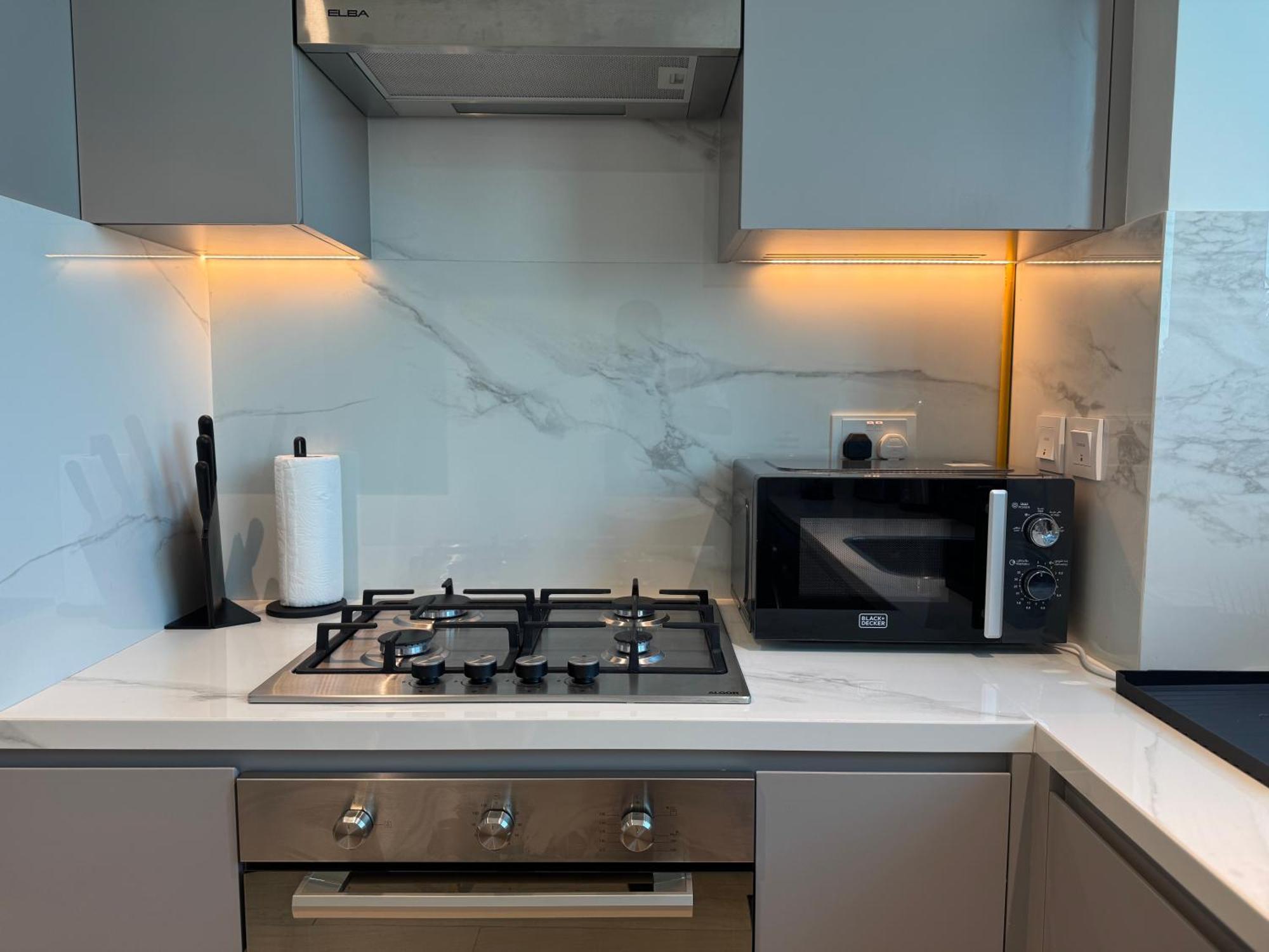 Ashri Luxurious With Breathtaking Views In Azizi Creek Views, Fawad
